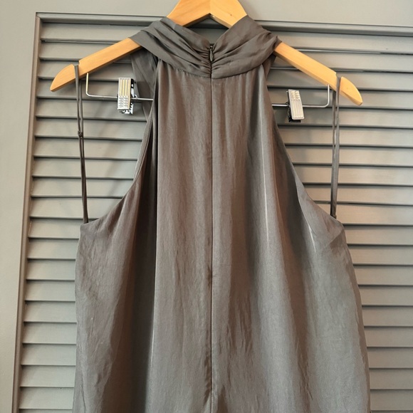 Theory | Halter Jumpsuit in Willow Army Green Brand New with Tags ~ US 12 - Picture 9 of 14